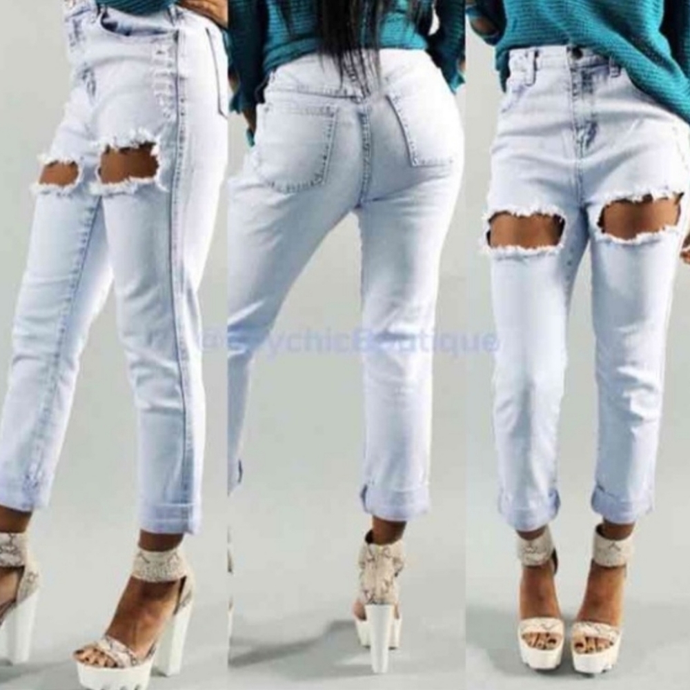 Key Chic destroyed jeans